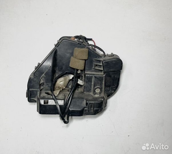 Замок задней правой двери Mercedes W203