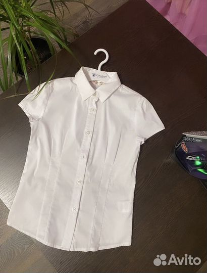 Рубашки 4 шт школьные