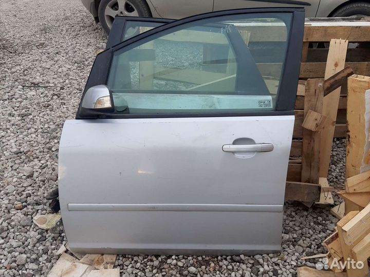 Дверь передняя левая Форд С мах C MAX