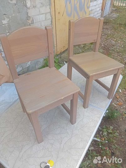 Детский стол и стулья IKEA