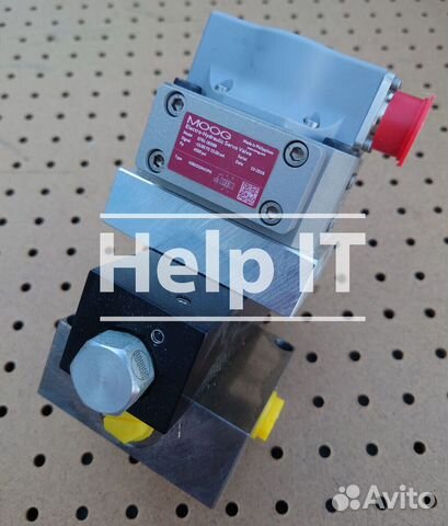 Гидравлический сервоклапан Moog G761-3009B