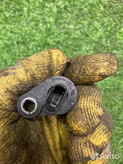 Датчик положения распредвала Bmw 5 F10 2.0 N20