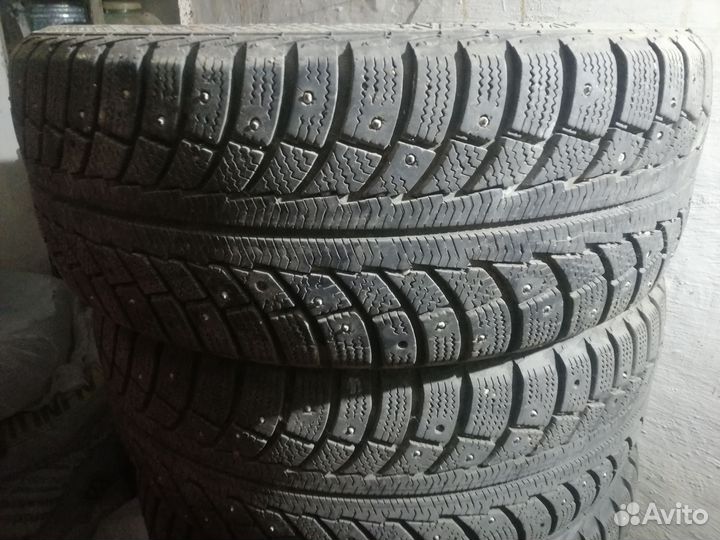 Gislaved Nord Frost 5 255/55 R16 19B