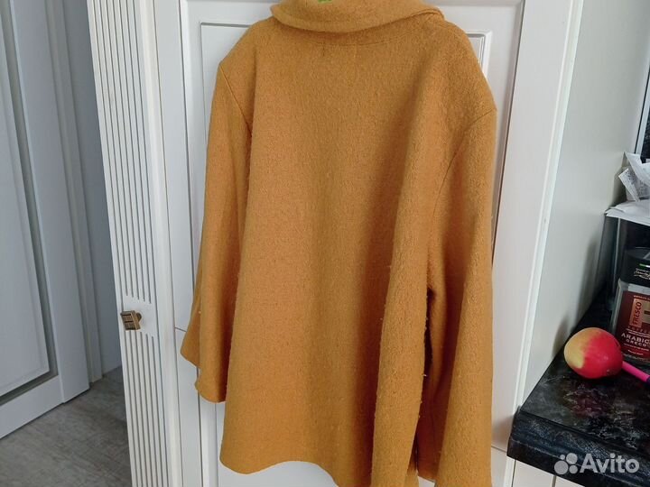 Накидка женская шерстяная, 46-48 размер