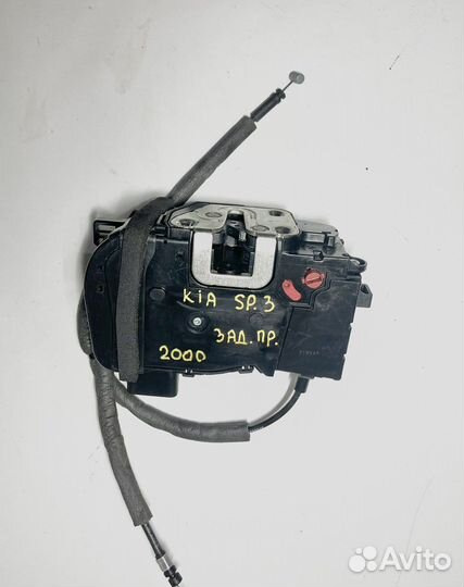 Замок задней правой двери Kia Sportage 3