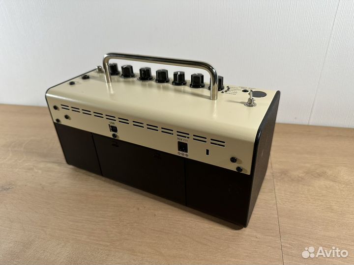 Комбоусилитель Yamaha THR5