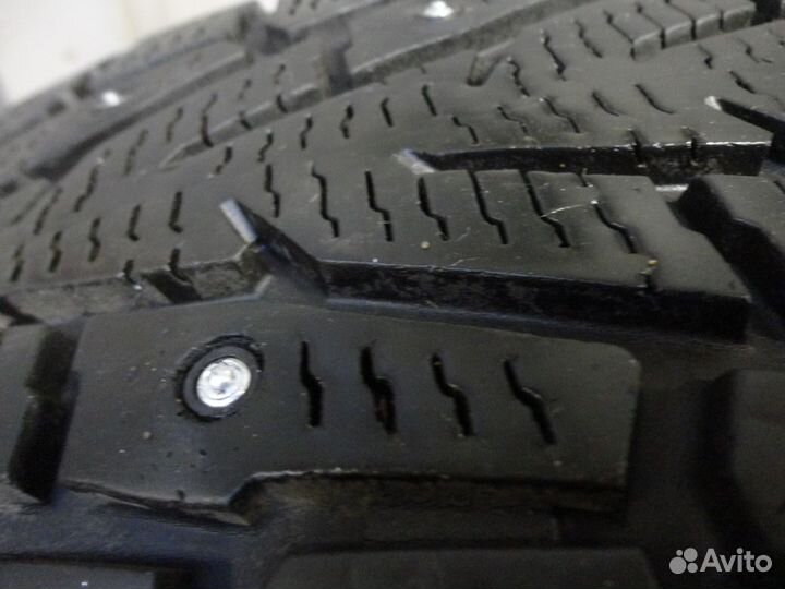 Nokian Tyres Hakkapeliitta 7 SUV 235/65 R17