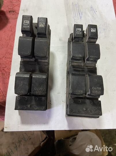 Блок управления стеклоподъемниками Suzuki SX4