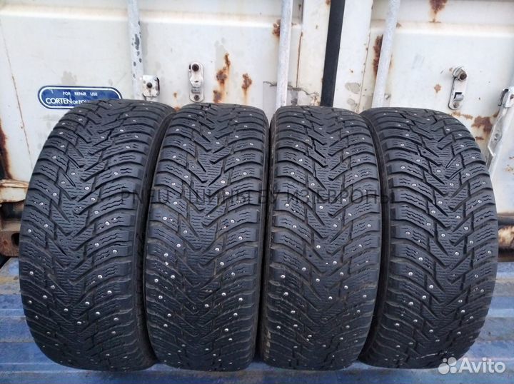 Nokian Tyres Hakkapeliitta 8 SUV 225/60 R17 98H