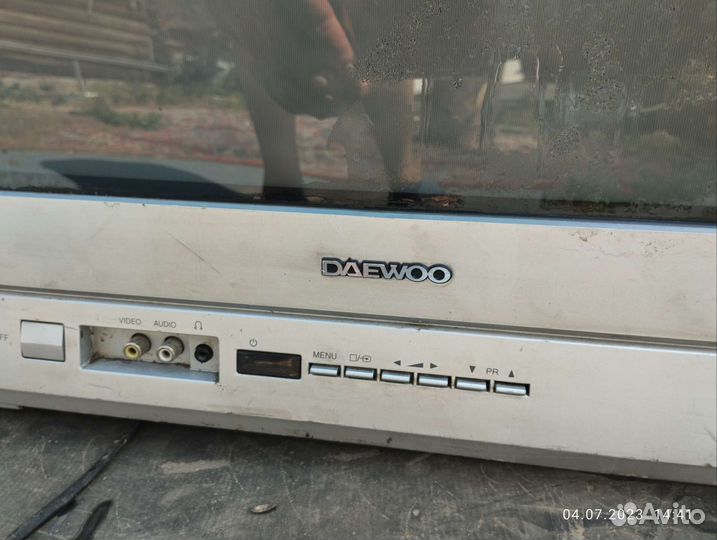 Телевизор б/у