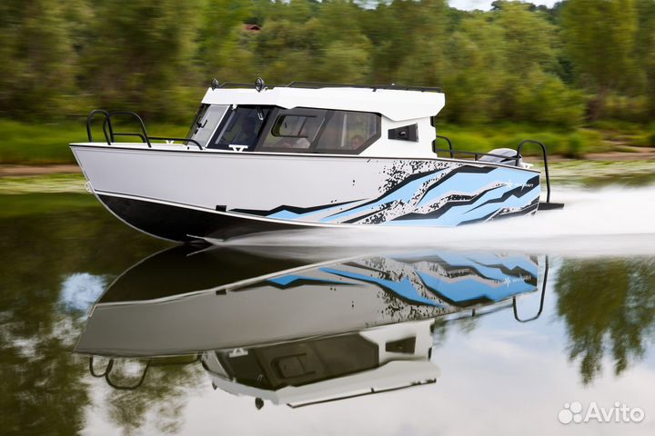 Realcraft 700 Cabin