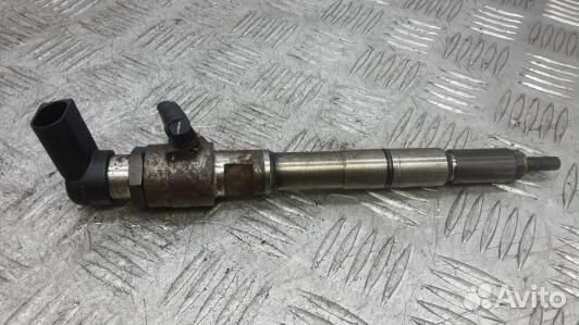 Форсунка дизельная skoda fabia 2 (TNK07AL01)