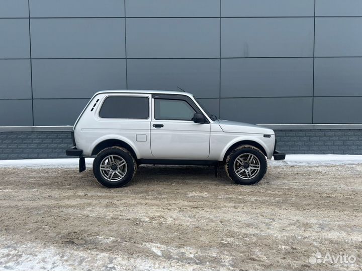 LADA 4x4 (Нива) 1.7 МТ, 2020, 71 000 км