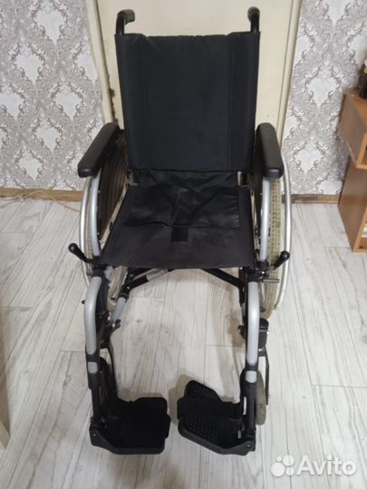 Инвалидное кресло коляска