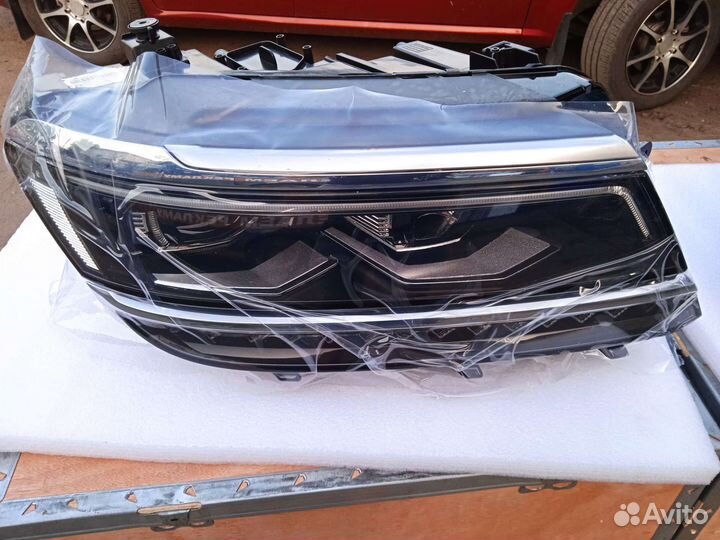 Фары Volkswagen Tigyan 2 левая