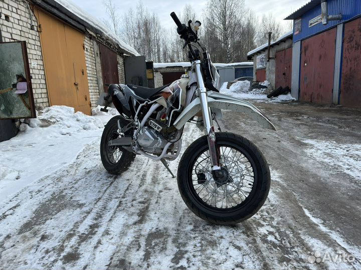 Avantis fx250 lux