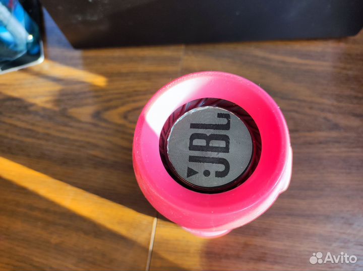 Блютуз колонка jbl с дефектами