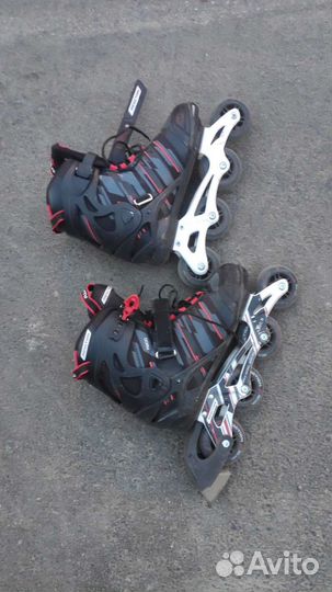 Роликовые коньки