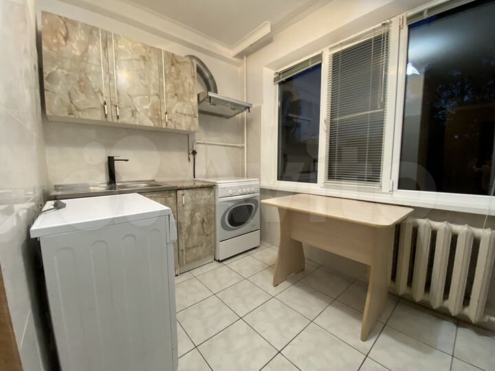 2-к. квартира, 53,8 м², 2/5 эт.