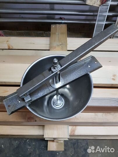 Дозатор для пончиков