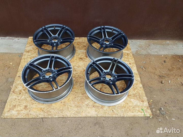 Литой диск R19x8 5x120