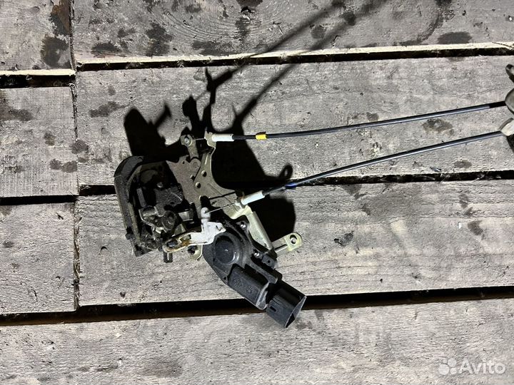 Замок двери Lifan Solano