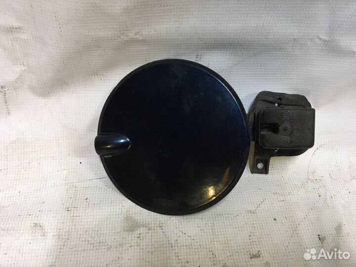 Лючок бензобака Opel Vectra B