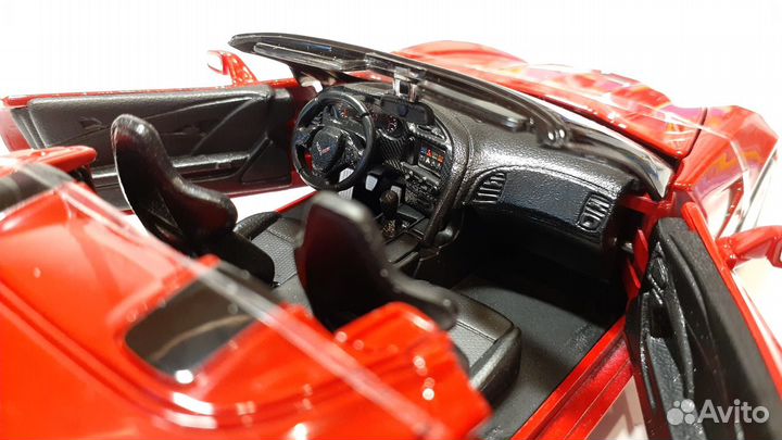 Chevrolet Corvette Stingray 2014 Maisto 1:24