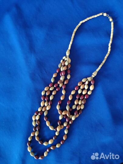 Новые Колье- бусы разные