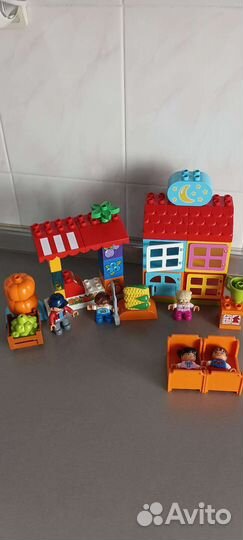 Lego Дупло 3 набора : домик, паровозик, магазин