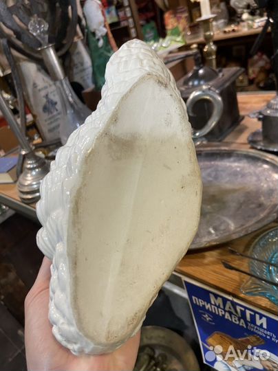 Старинная фарфоровая кофетница, вазочка лебедь