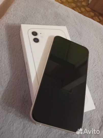 Телефон iPhone 11 128 gb