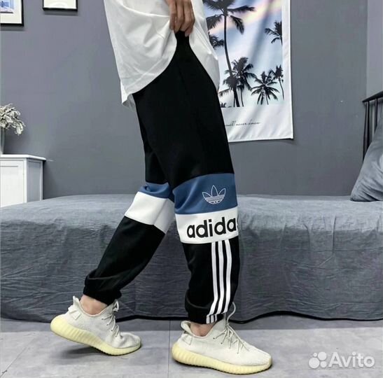 Спортивные штаны Adidas