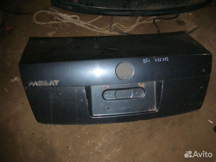 Крышка багажника VW Passat B5 2000-2005