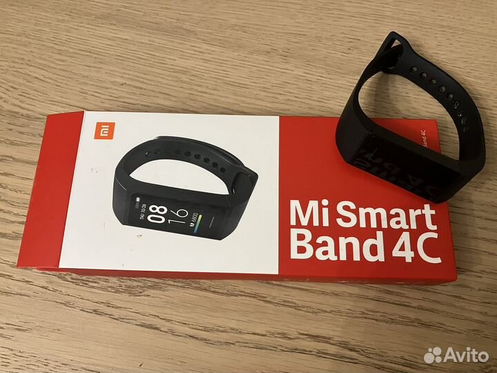 Фитнес-браслет Xiaomi Mi SMART Band 4C