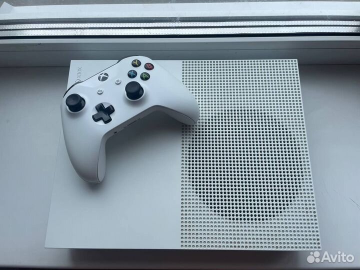 Xbox One s