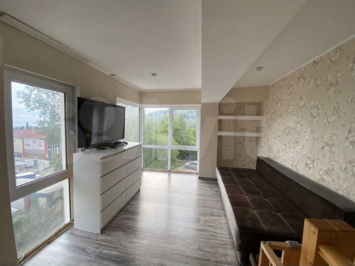 2-к. квартира, 40,6 м², 1/3 эт.