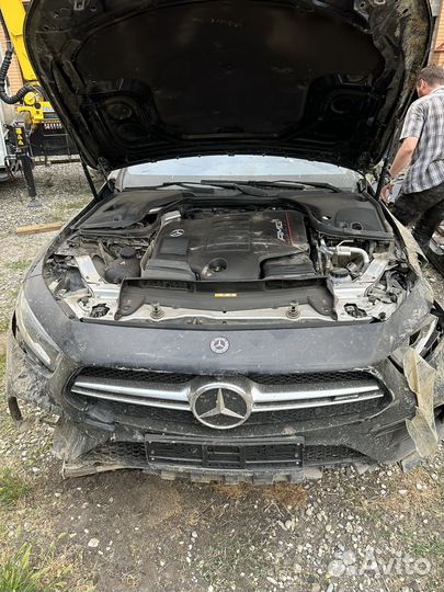 Разбор на Mercedes CLS53