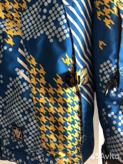 Сноуборд горные лыжи куртка женская virus 44- 46