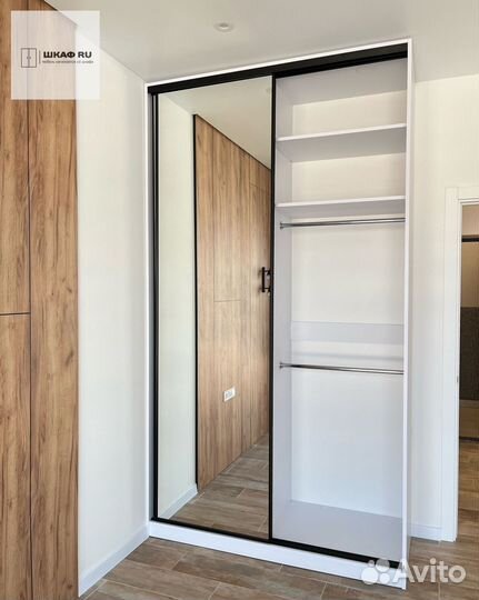 Шкаф-купе в стиле IKEA