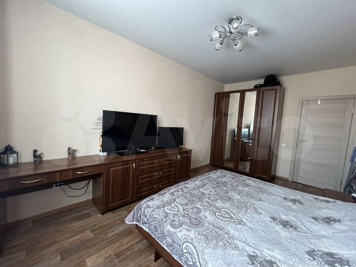 3-к. квартира, 73 м², 8/19 эт.