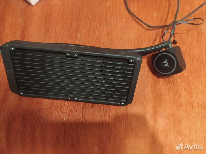 Система водяного охлаждения для процессора