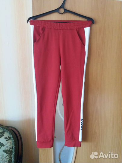 Спортивный костюм женский