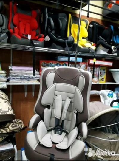 Новое автокресло 9-36 с наклоном спинки. арт 124