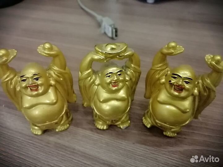 Статуэтка хотей