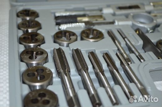 Набор плашек и метчиков 40пр