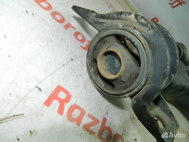 Рычаг передний правый Ford Transit Connect 2002-20