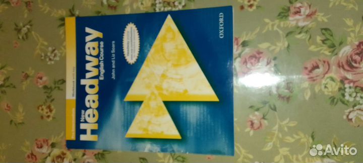 Учебник New Headway Pre-Intermediate