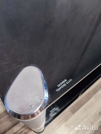 Стеклянная тумба под тв