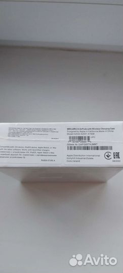 Беспроводные наушники apple airpods